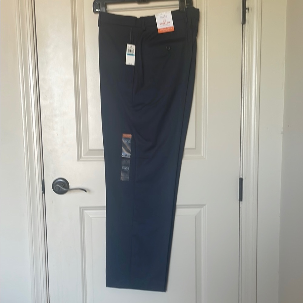 Men's Navy Blue Suit